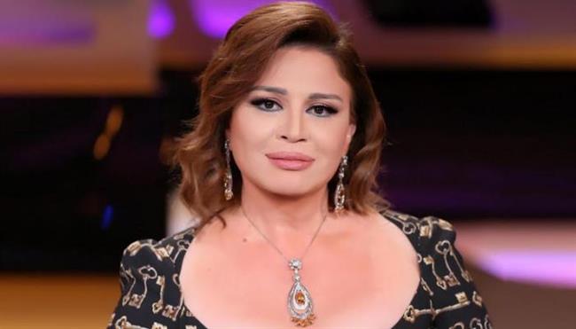إلهام شاهين: لو اتعرض عليا دور منى زكي في " أصحاب.. ولا أعز" هعمله