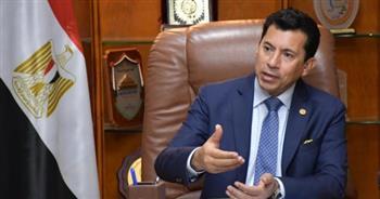 وزير الشباب والرياضة يتابع معدل إنجاز مشروعات مراكز الشباب