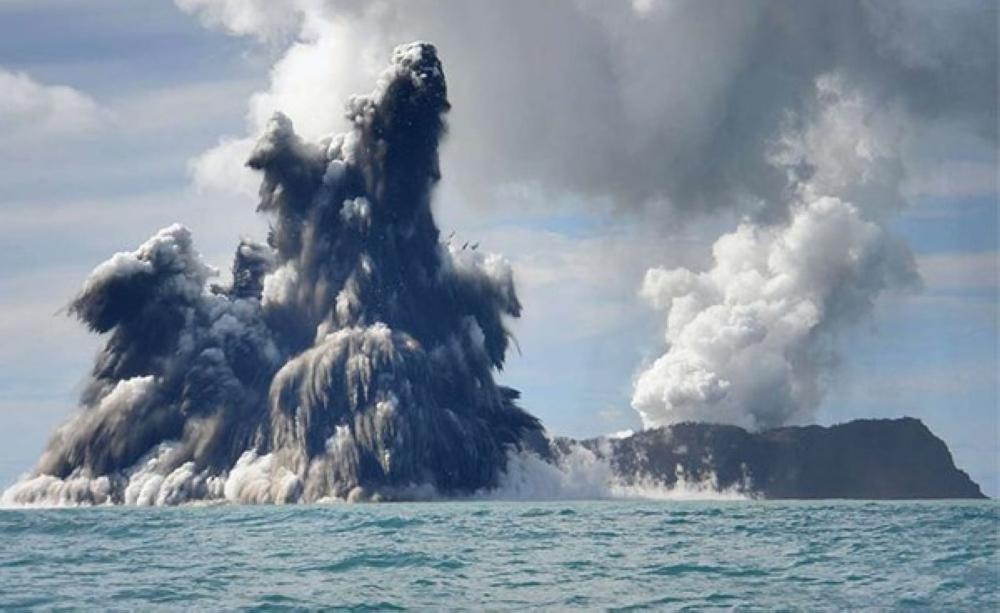 ناسا: بركان تونجا أقوى من قنبلة هيروشيما