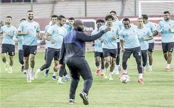 الأهلي يُشدد إجراءاته الاحترازية للحفاظ على صحة لاعبيه قبل كأس العالم للأندية 