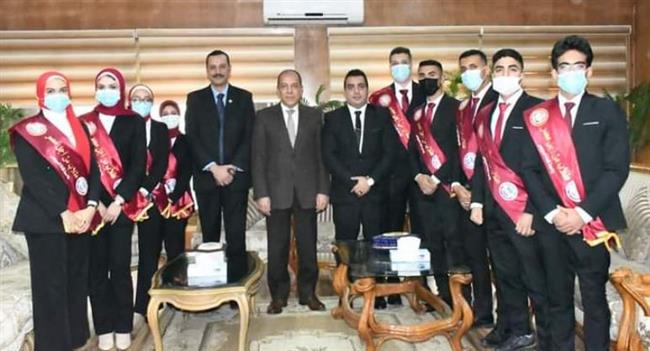 جامعة قناة السويس تهنئ مدير أمن الإسماعيلية بعيد الشرطة