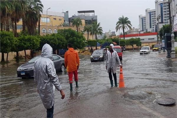محافظة القاهرة ترفع درجة الاستعداد للتعامل مع الطقس السيء