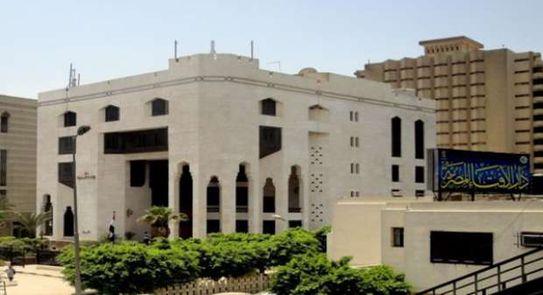 هل براز الطفل ينقض الوضوء؟.. الإفتاء توضح