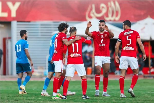 قبل السفر للإمارات..الأهلي يواجه سموحة بكأس الرابطة 