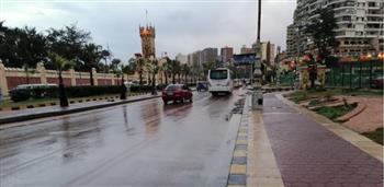   أمطار غزيرة ومتوسطة وانخفاذ شديد بدرجة الحرارة بالإسكندرية 