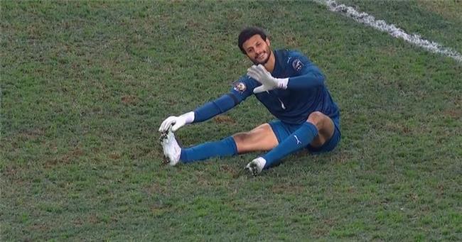 استبعاد محمد الشناوى من حراسة مرمى منتخب مصر أمام بغداد