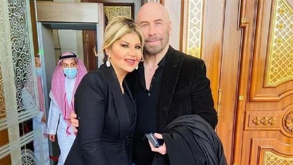 بوسي شلبي تواجه انتقادات لاذعة بعد لقاءها بالنجم العالمي جون ترافولتا