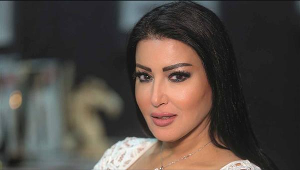 محمد موسى يسخر من سمية الخشاب: مش معقول كل اتنين يختلفوا يتحزموا ويرقصوا