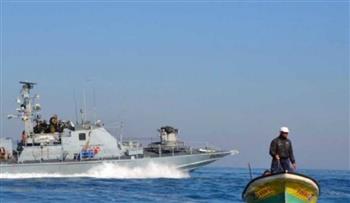    زوارق الاحتلال الإسرائيلي تطلق نيرانها تجاه مراكب الصيد في رفح