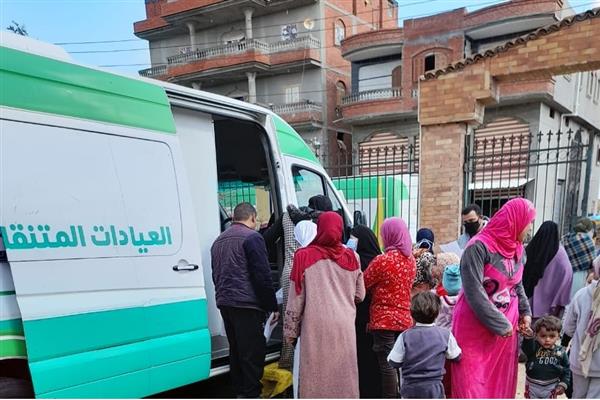الكشف على 750 حالة بقرية المناوفة بكفر الشيخ