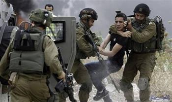 قوات الاحتلال تعتقل 13 فلسطينياً بالضفة الغربية