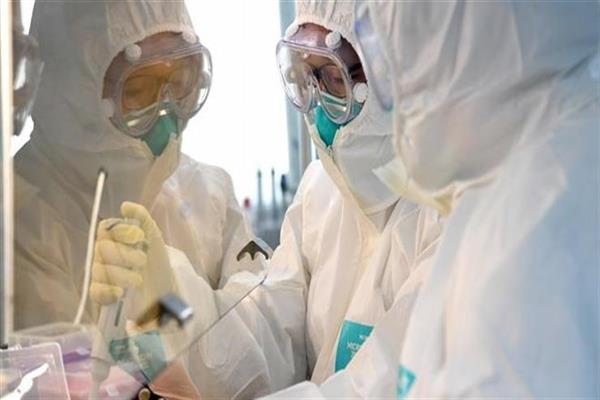 وزير الصحة البولندي يتوقع فرض قيود جديدة في حالة ارتفاع إصابات «كورونا»
