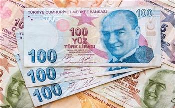   تراجع الليرة التركية بنسبة 5% خلال تعاملات اليوم الإثنين 