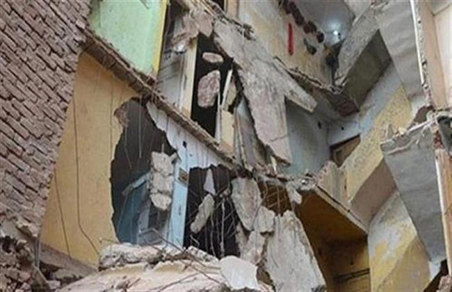 انهيار جزئي لعقار سكني في طنطا