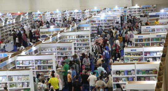 9 منشورات جديدة لمكتب إحياء التراث في جناح الأزهر بمعرض الكتاب