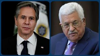   عباس وبلينكن يبحثان آخر المستجدات الفلسطينية والانتهاكات الإسرائيلية