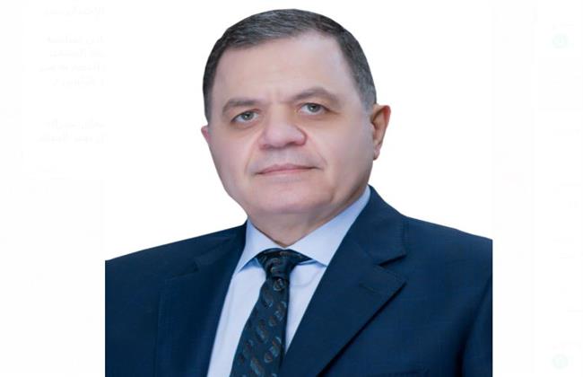وزير الداخلية مهنئا البابا تواضروس بعيد الميلاد: تجسد مشاعر التماسك والانتماء