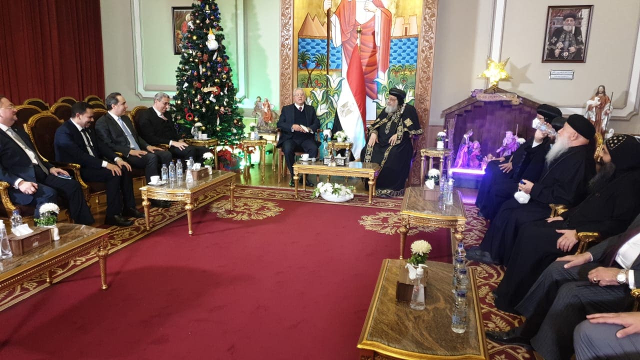 رئيس مجلس النواب يزور الكاتدرائية لتهنئة البابا تواضروس بعيد الميلاد المجيد