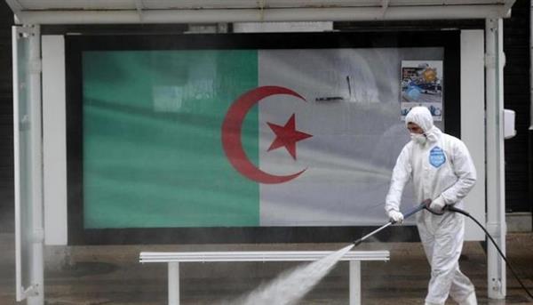 الجزائر: تمديد العمل بالإجراءات الحالية للحماية من كورونا