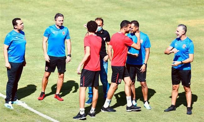 مران الأهلي.. تشديد الإجراءات الاحترازية للحفاظ على سلامة اللاعبين 