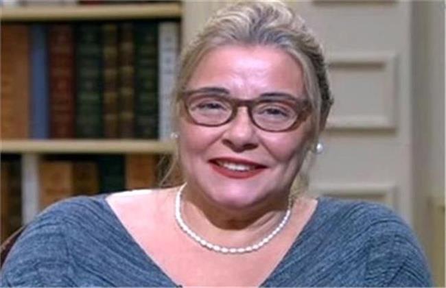 من أسرة عاشقة للفن... محطات في حياه الفنانة مها أبوعوف