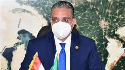 محافظ الفيوم ورئيس الهيئة العامة للتنمية الصناعية يبحثان سبل تعظيم التعاون المشترك
