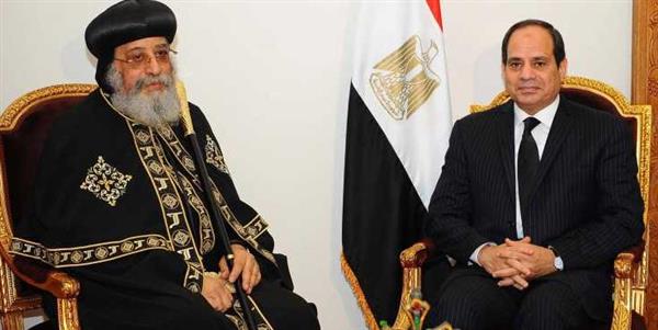 الرئيس السيسي يهنىء البابا تواضروس بعيد الميلاد المجيد
