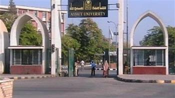   مجلس الوزراء يوافق على إنشاء كلية جديدة للألسن بجامعة أسيوط