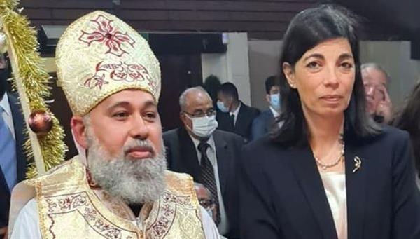 سفيرة مصر لدى نيوزيلندا تشارك في قداس عيد الميلاد المجيد