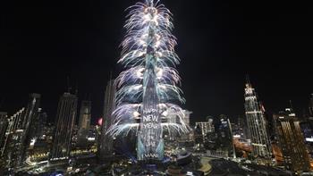   أول يوم جمعة سيكون دواما رسميا في تاريخ الإمارات