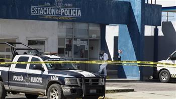  مسلحون يلقون 10 جثث أمام مكتب حاكم ولاية مكسيكية