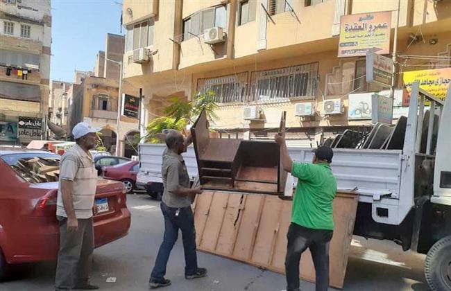 تحرير 156 محضرا خلال حملة مكبرة لرفع الإشغالات بمدينة ملوى بالمنيا