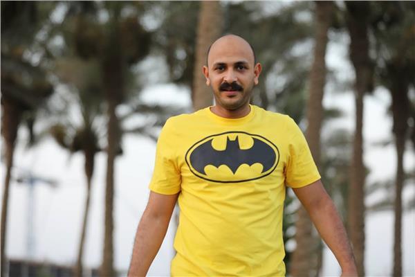 الحزن يخيم على نجم مسرح مصر بعد وفاة والدته