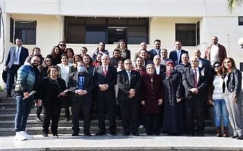 رئيس جامعة قناة السويس يشهد احتفالية الجامعة بـ «عيد الميلاد المجيد»