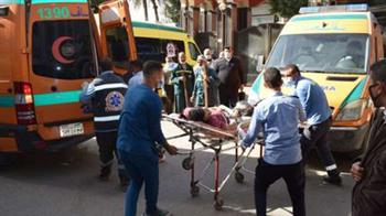   سيارة تدهس طالبتين بمحيط جامعة القاهرة وتسبب إصابات مروعة