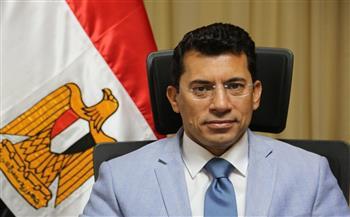 وزير الرياضة يطمئن على سلامة بعثة المنتخب فى الكاميرون