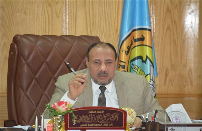 جامعة الأزهر للوجه القبلي لعمداء الكليات «دخول الطالب الأمتحان» بشهاده لقاح كورونا 