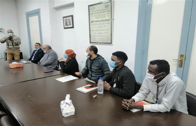 رئيس جامعة الأزهر يفتتح الدورة التدريبية حول صحة الأم والطفل
