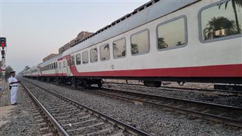   عودة انتظام حركة القطارات علي خط منوف بعد إخماد الحريق