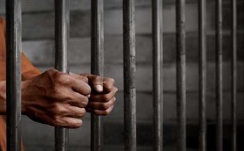   تجديد حبس شخصين متهمين باحتجاز عامل في شبرا وإجباره على توقيع إيصالات أمانة
