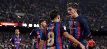 برشلونة يستعيد صدارة الليجا بفارق الأهداف قبل موقعة الكلاسيكو 