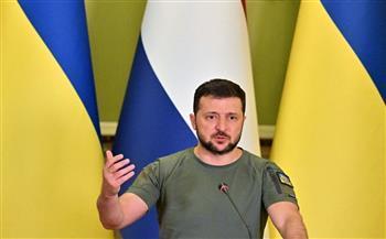   الرئيس الأوكراني: مقتل 12 شخصا بعد هجوم صاروخي في زابوريجيا