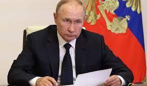   بوتين يتفادى الحديث عن ضربات كييف.. ويؤكد نقيم الأوضاع