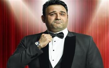 «الكبير».. أكرم حسني يهنئ محمد منير بعيد ميلاده