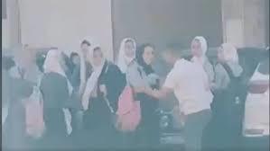كشف ملابسات صفع طالب لزميلته أمام مدرسة بالغربية