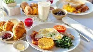   دراسة: تناول وجبة إفطار ضخمة يساعد على حرق المزيد من السعرات الحرارية