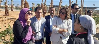   في لقاء مع محافظ جنوب سيناء.. وزيرة الثقافة تتابع استعدادات الوزارة للمشاركة بقمة المناخ 