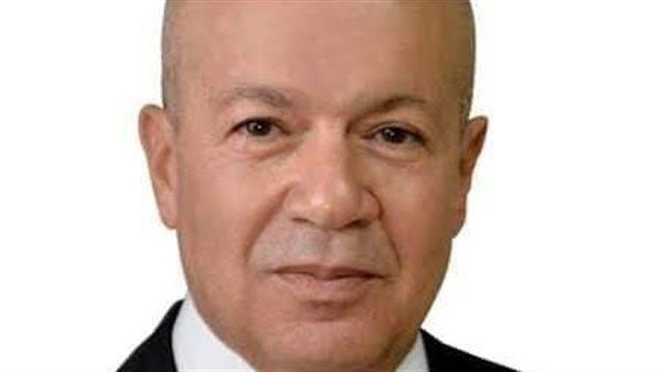 يحيى زكريا إسماعيل قائما بأعمال رئيس الشركة القابضة لمصر للطيران