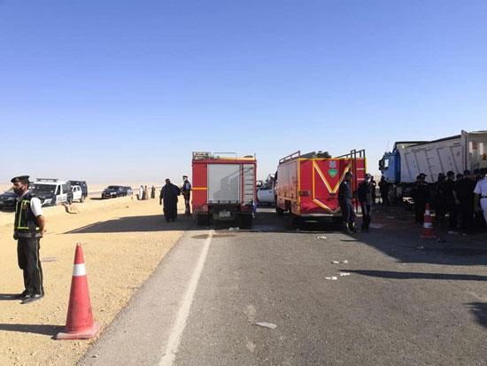محافظ المنيا يتفقد موقع حادث هزبة الجبرتي ويوجه بالبدء في إجراءات إنشاء مدرسة بقريتهم