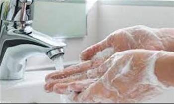   بنسبة 70%.. أشرف عقبة: غسل اليدين بالطريقة الصحيحة يحمي من الإصابة بالأمراض السارية